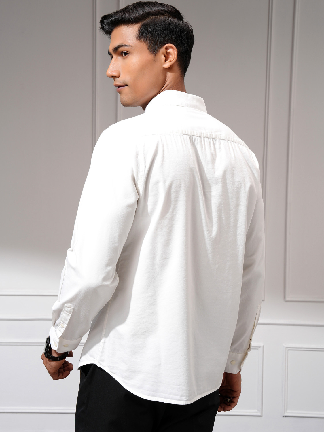 Image of HIGHLANDER Men Printed Casual White Shirt