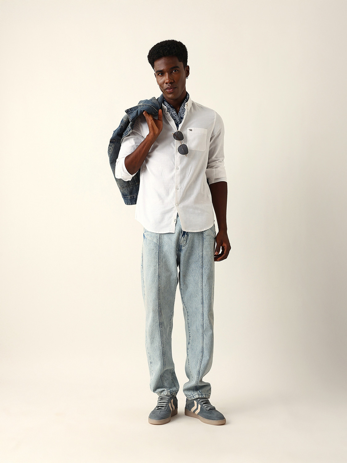 Image of THE BEAR HOUSE Men Solid Casual White Shirt