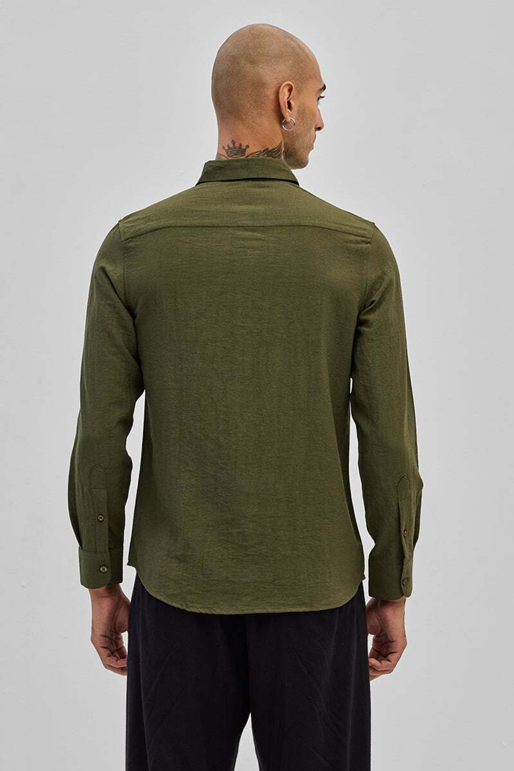 Image of Snitch Men Solid Casual Green Shirt
