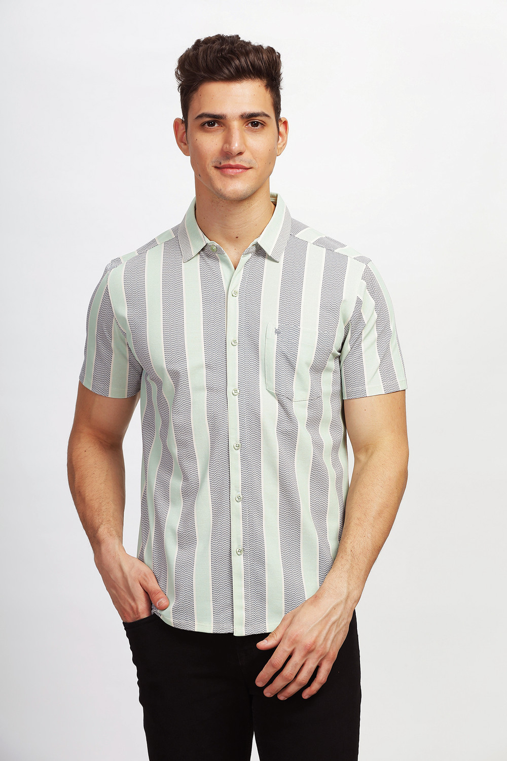 Image of Bullmer Men Printed Casual Light Green, Grey Shirt