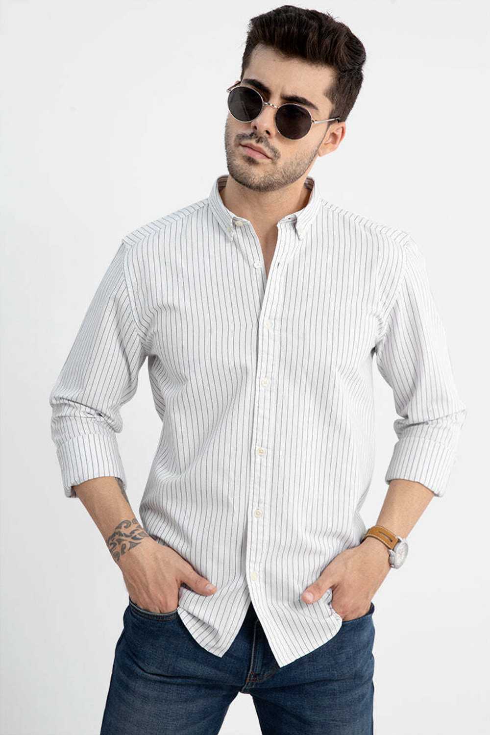 Image of Snitch Men Slim Fit Striped Button Down Collar Casual Shirt