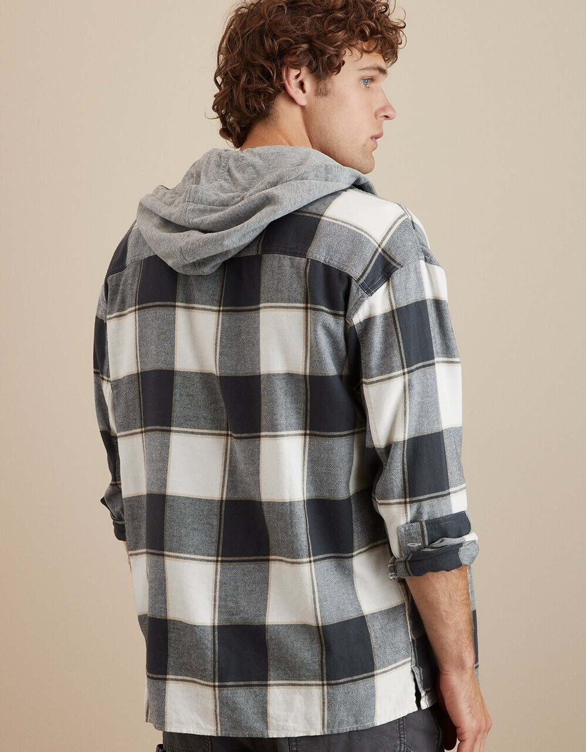 Image of American Eagle Men Checkered Casual White, Black, Grey Shirt