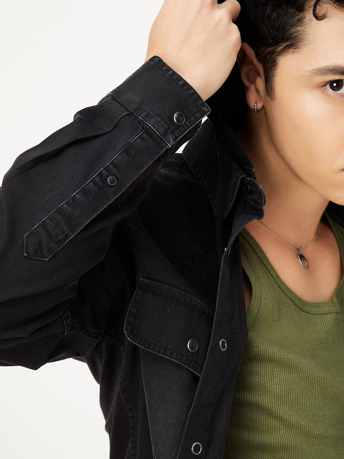 Image of MAX Men Solid Casual Black Shirt