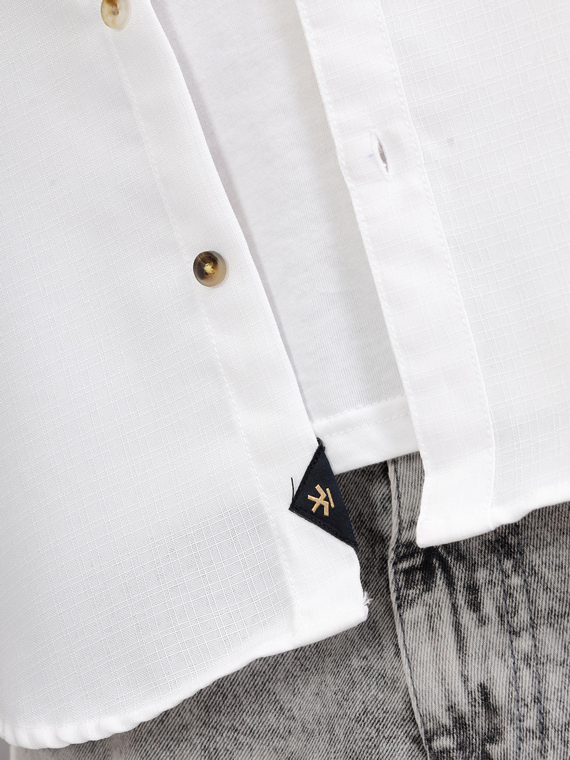 Image of WROGN Men Solid Casual White Shirt
