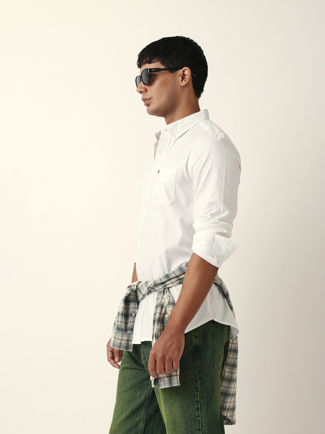 Image of THE BEAR HOUSE Men Solid Casual White Shirt