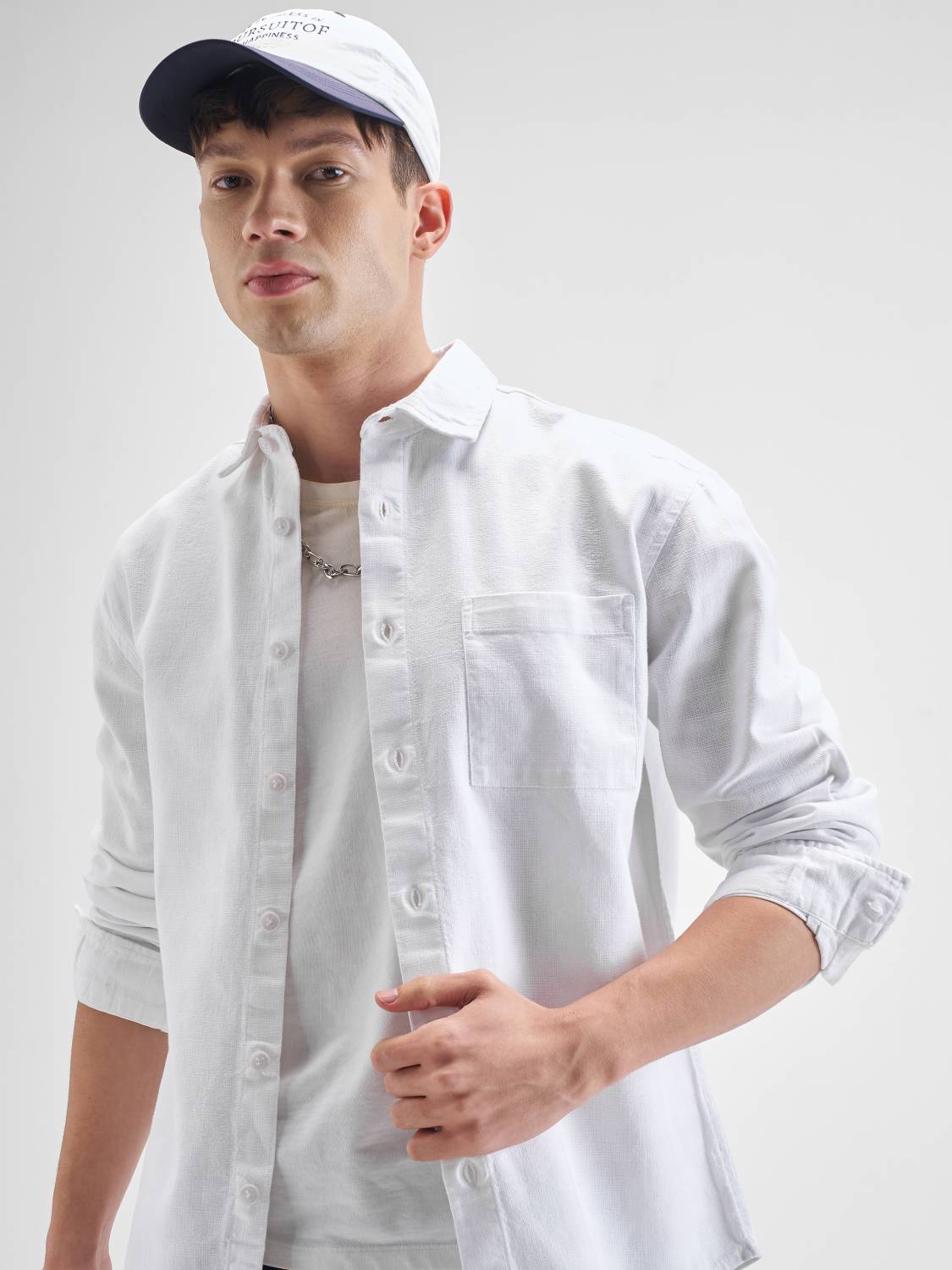 HIGHLANDER Men Oversized Fit Solid Cut Away Collar Casual Shirt