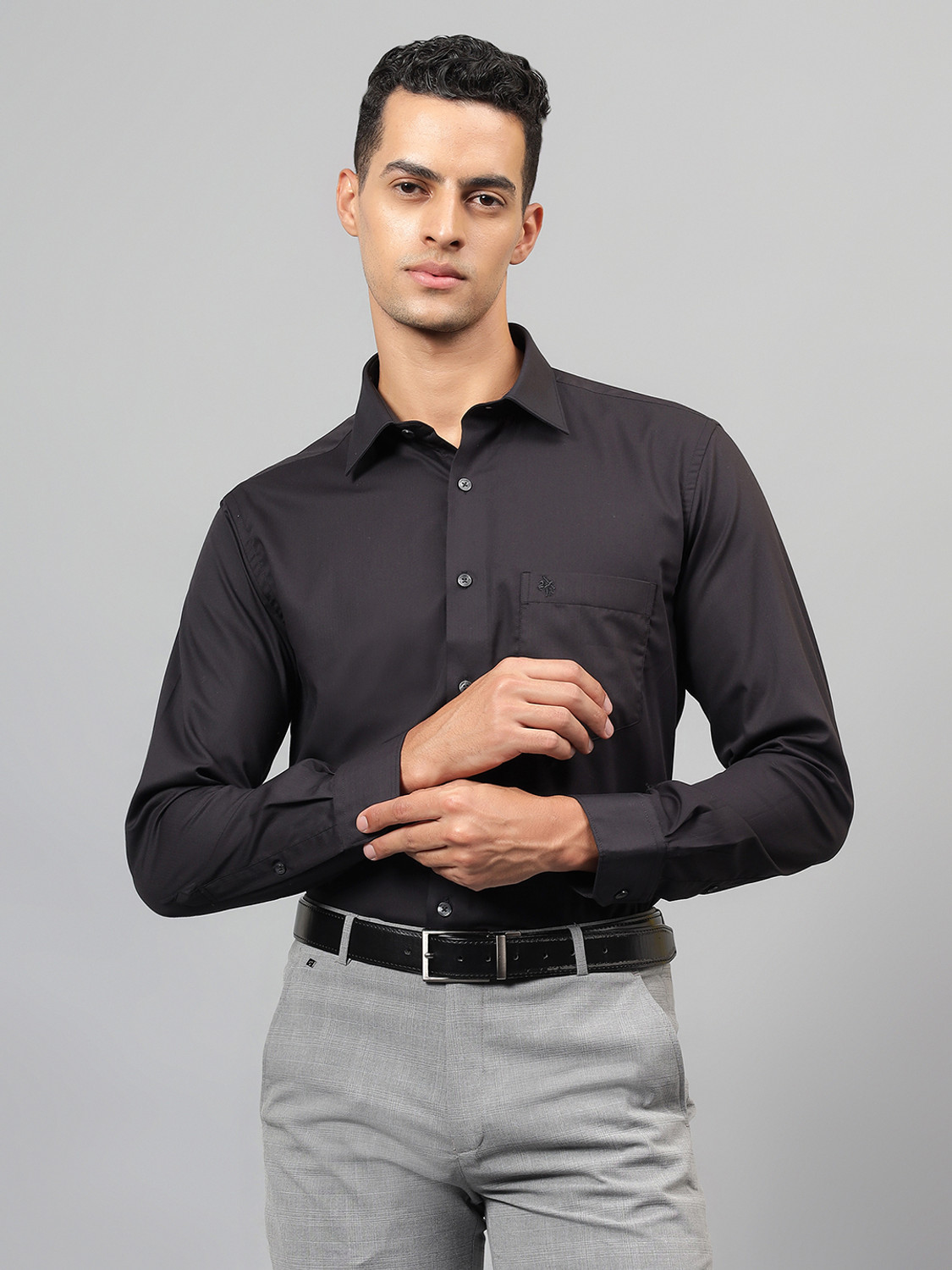 Image of CANTABIL Men Solid Formal Black Shirt