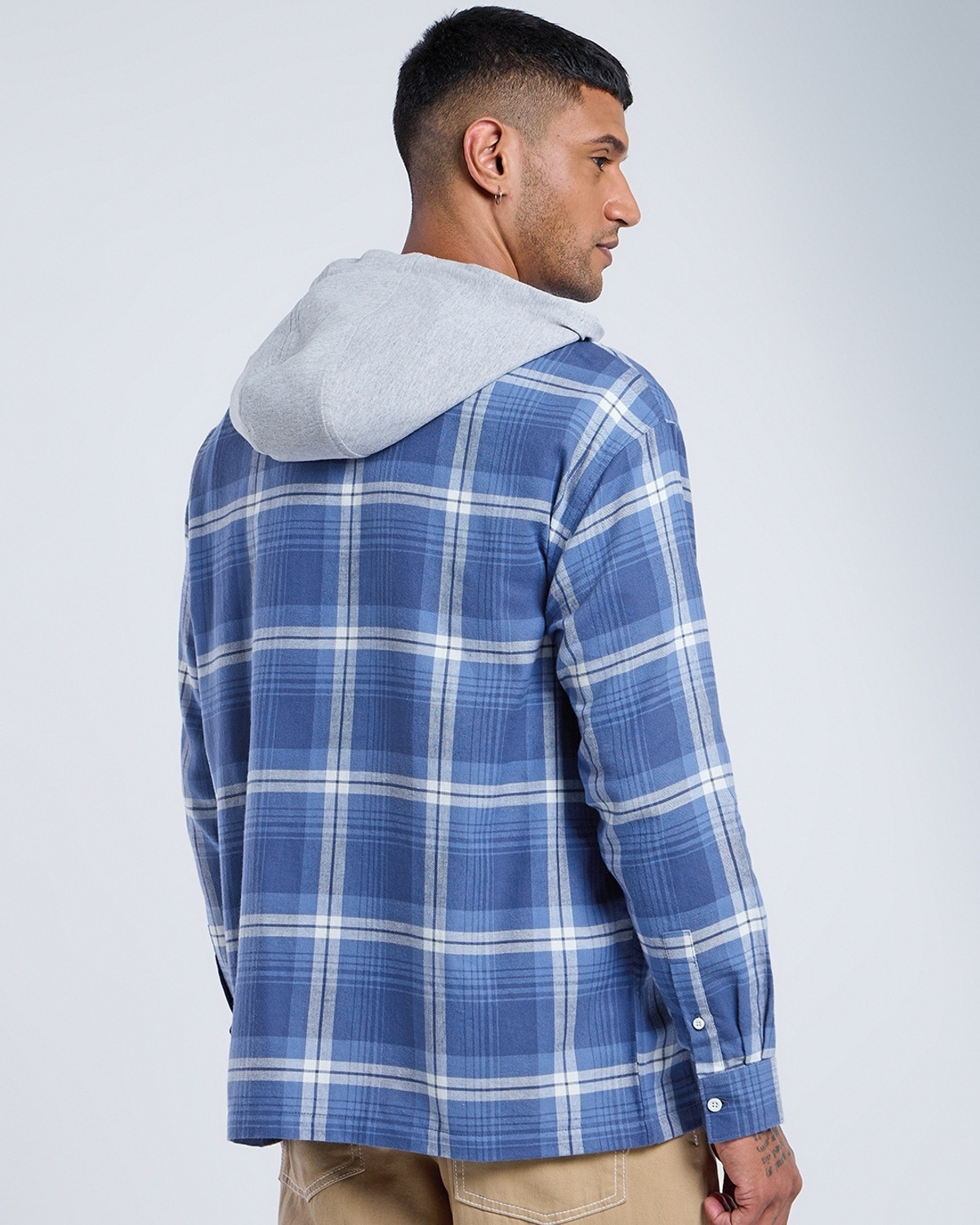 Image of BEWAKOOF Men Checkered Casual Blue Shirt