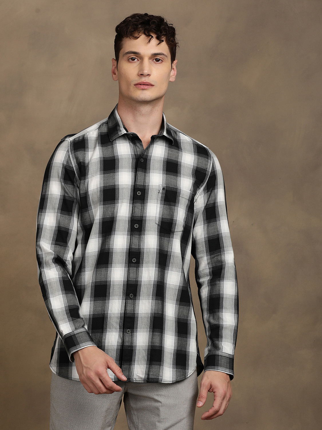 Image of TURTLE Men Checkered Casual Grey Shirt