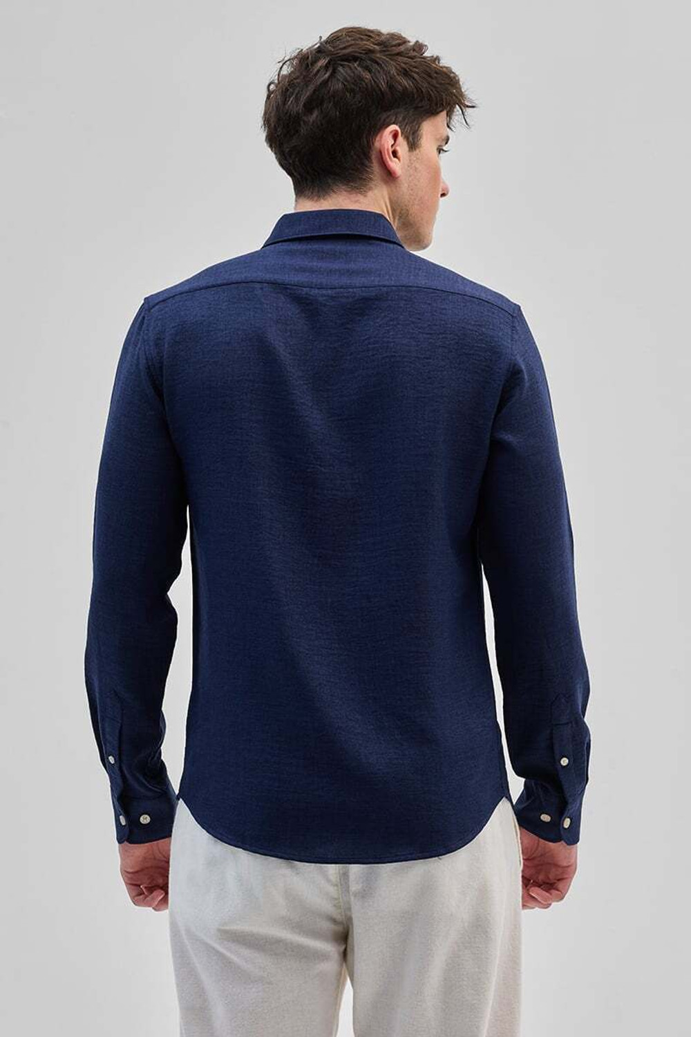 Image of Snitch Men Slim Fit Solid Spread Collar Casual Shirt
