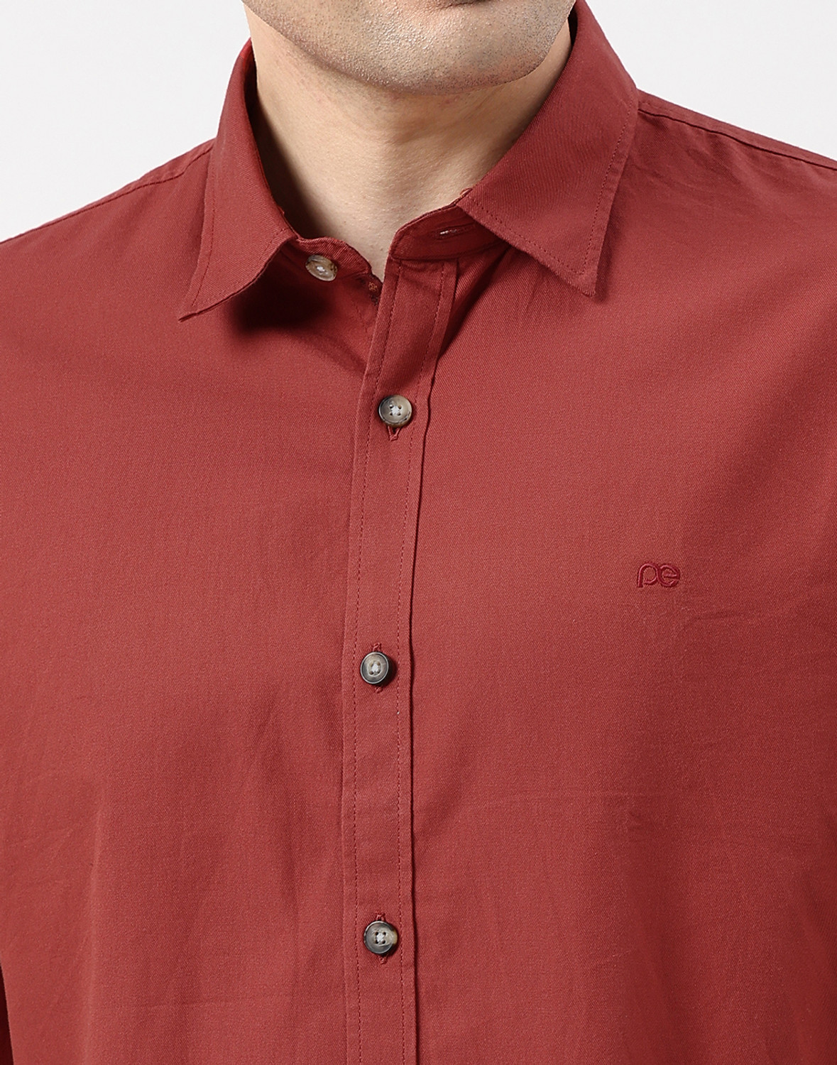 Image of PETER ENGLAND Men Solid Casual Red Shirt