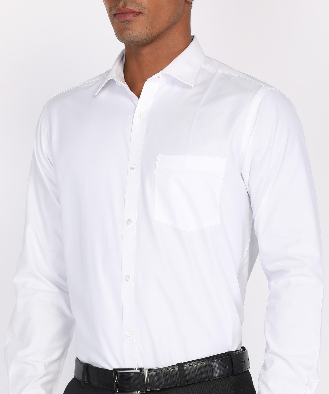 Image of PARK AVENUE Men Solid Formal White Shirt