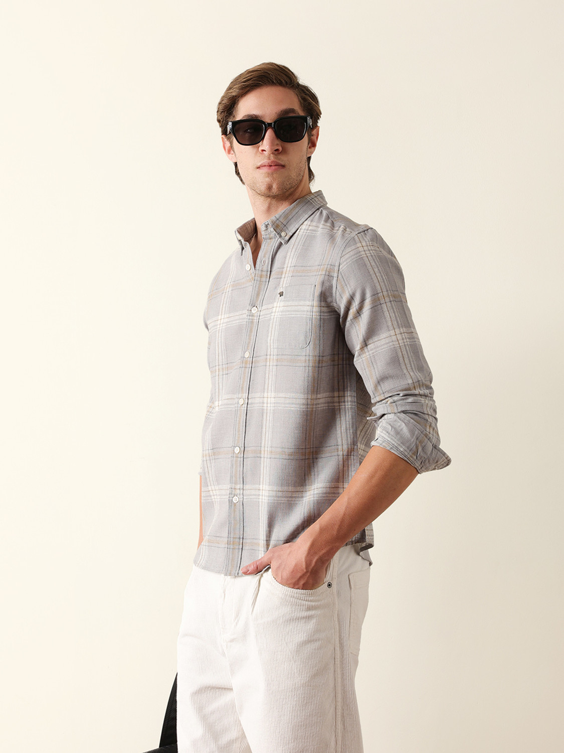 Image of THE BEAR HOUSE Men Checkered Casual Grey Shirt