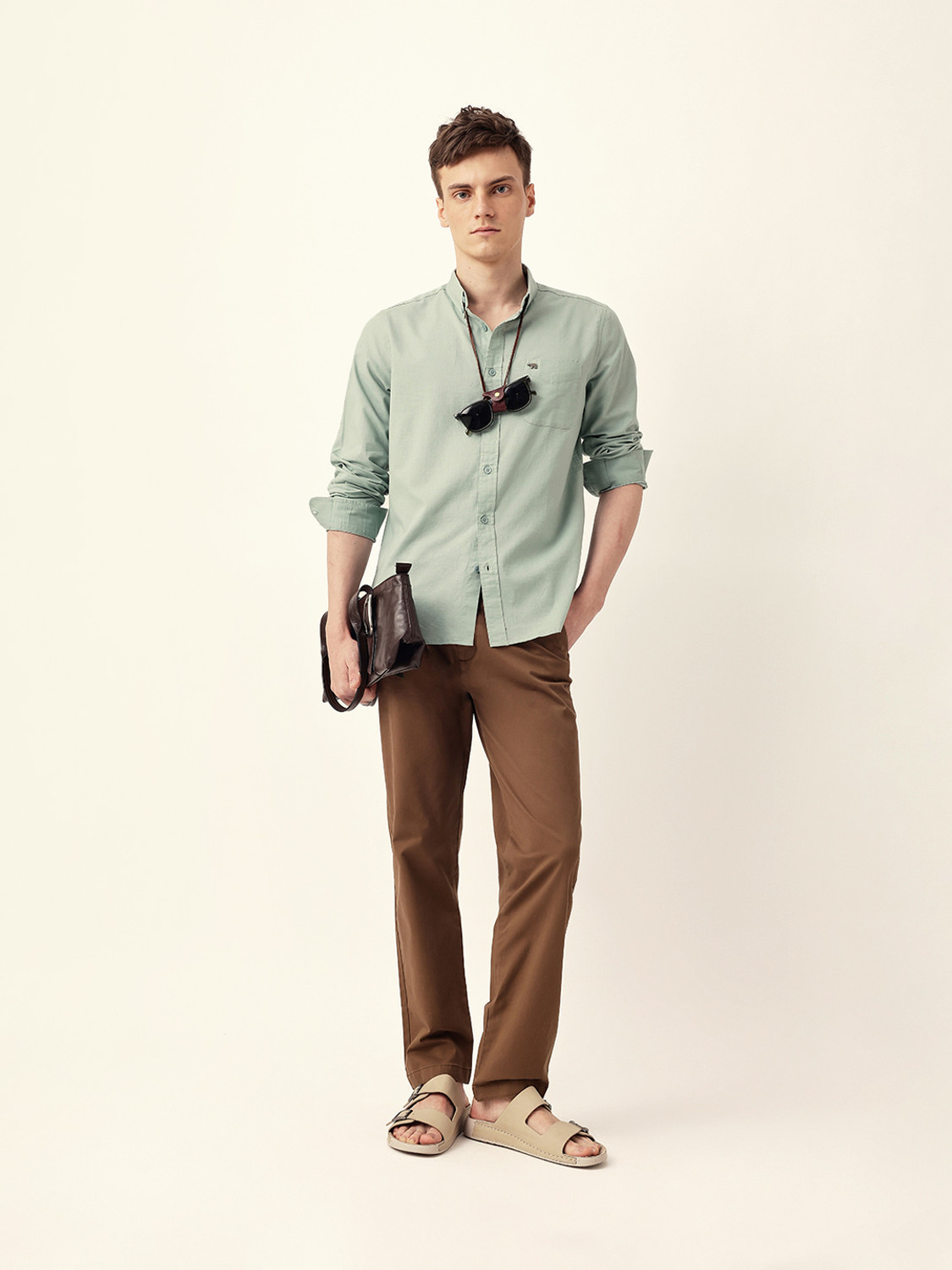 Image of THE BEAR HOUSE Men Solid Casual Green Shirt