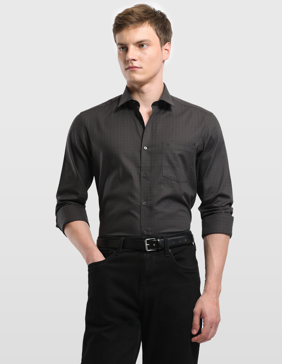 Image of ARROW Men Slim Fit Checkered Spread Collar Casual Shirt
