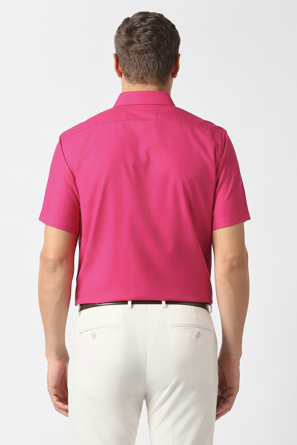 Image of VAN HEUSEN Men Regular Fit Solid Formal Shirt