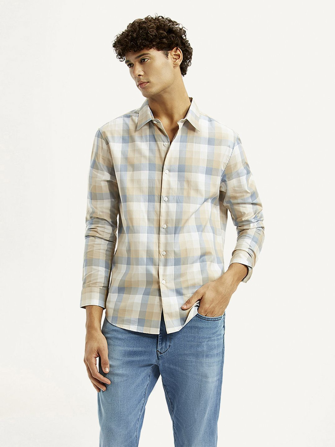 Image of LEVI'S Men Checkered Casual Beige Shirt
