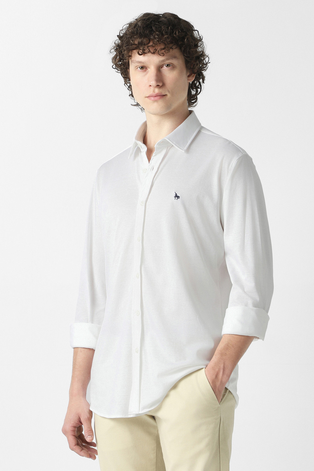 Image of VAN HEUSEN SPORT Men Solid Casual White Shirt