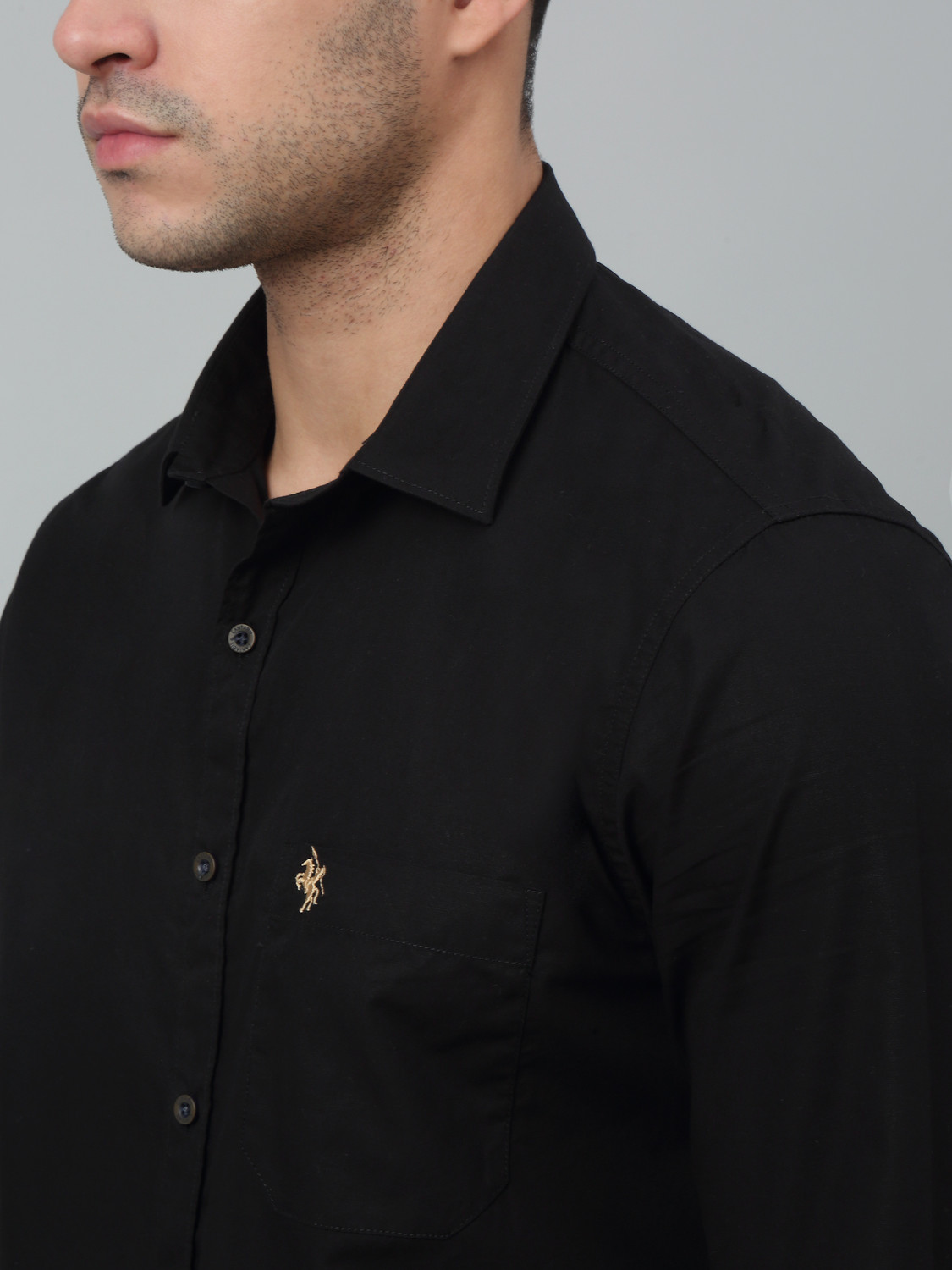 Image of CANTABIL Men Solid Casual Black Shirt