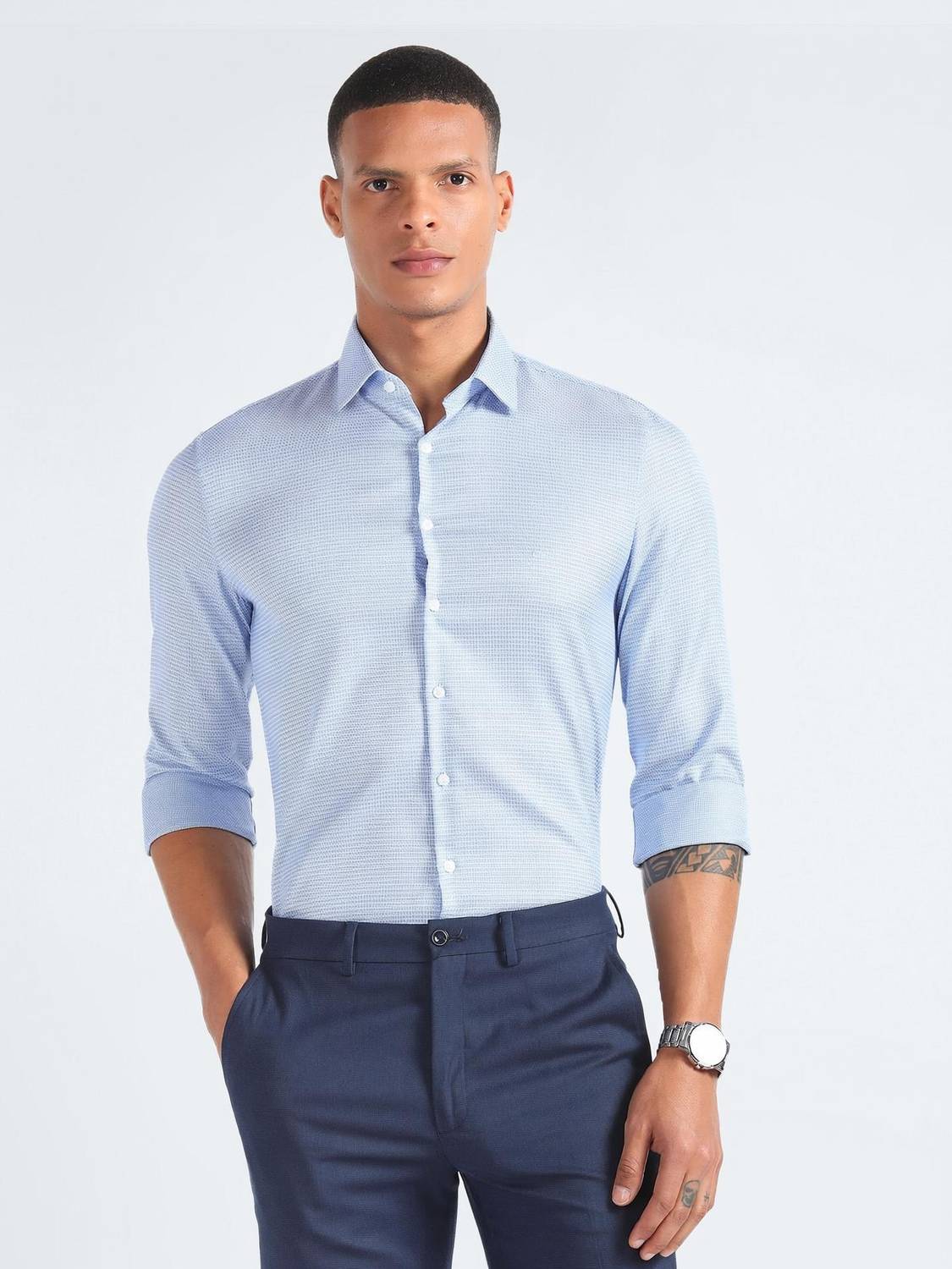 Calvin Klein Jeans Men Solid Casual Blue Shirt