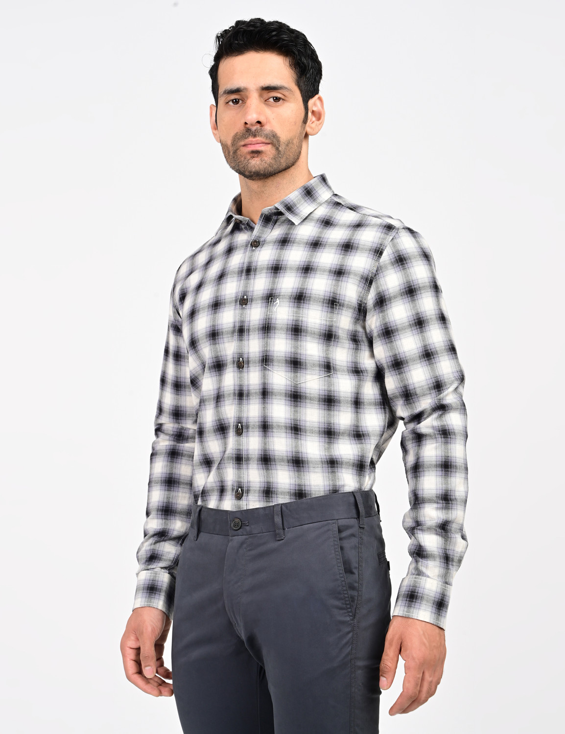 Image of INDIAN TERRAIN Men Slim Fit Checkered Casual Shirt