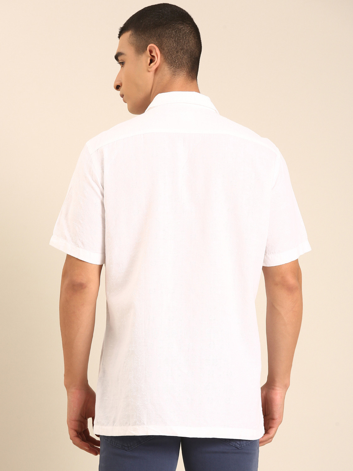 Image of CAVALLO BY LINEN CLUB Men Solid Casual White Shirt