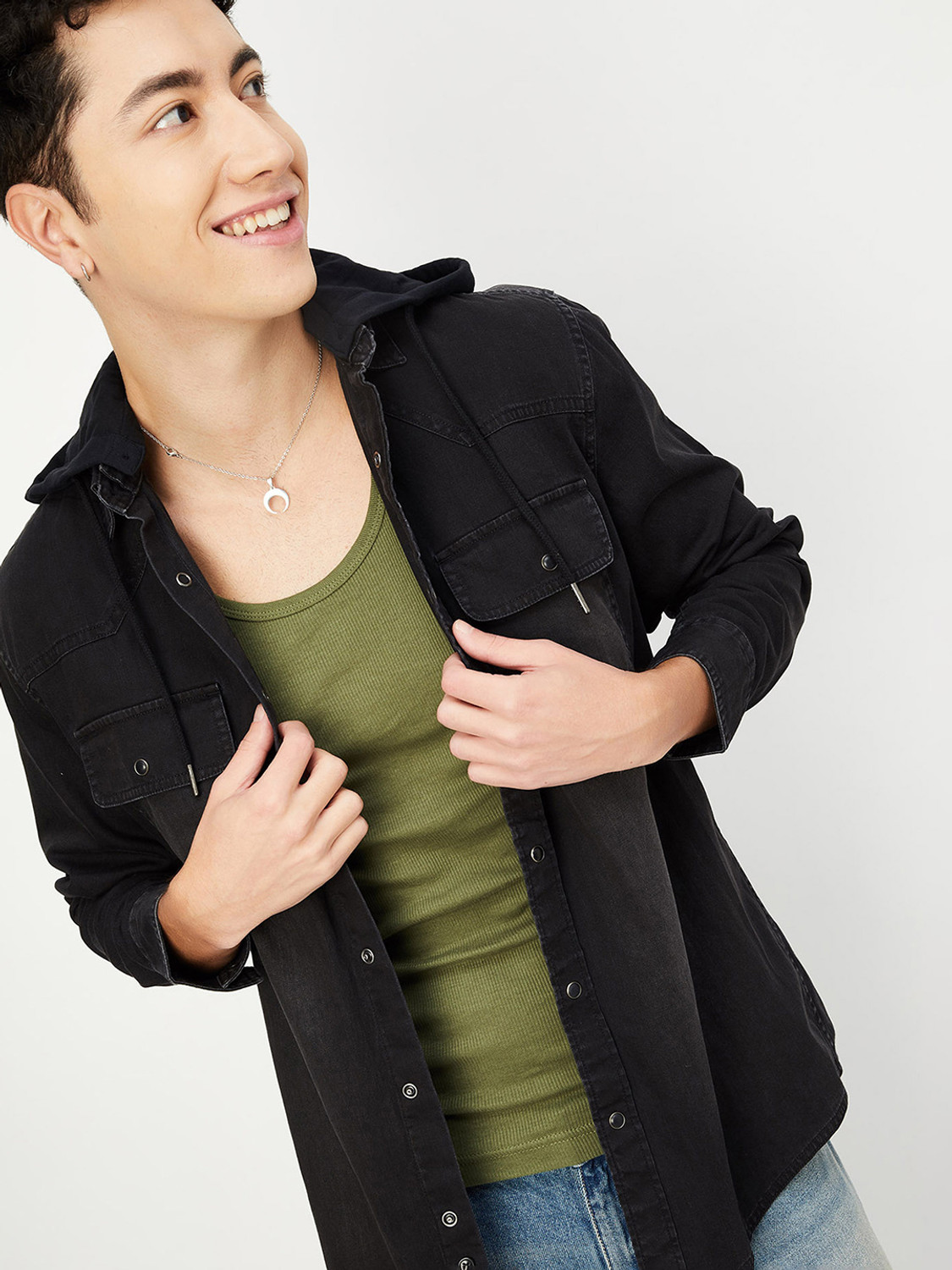 Image of MAX Men Solid Casual Black Shirt