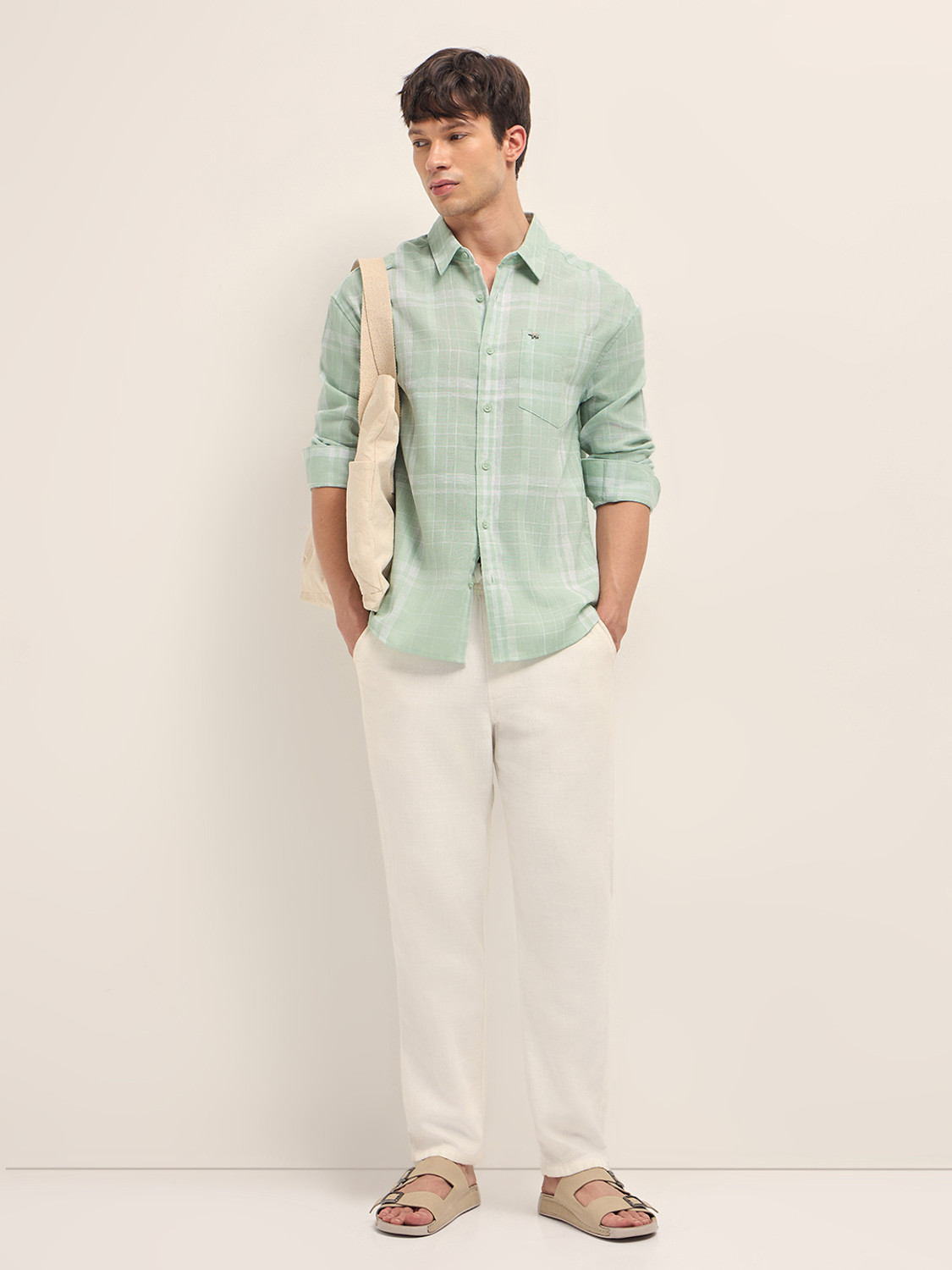 Image of THE BEAR HOUSE Men Checkered Casual Green Shirt