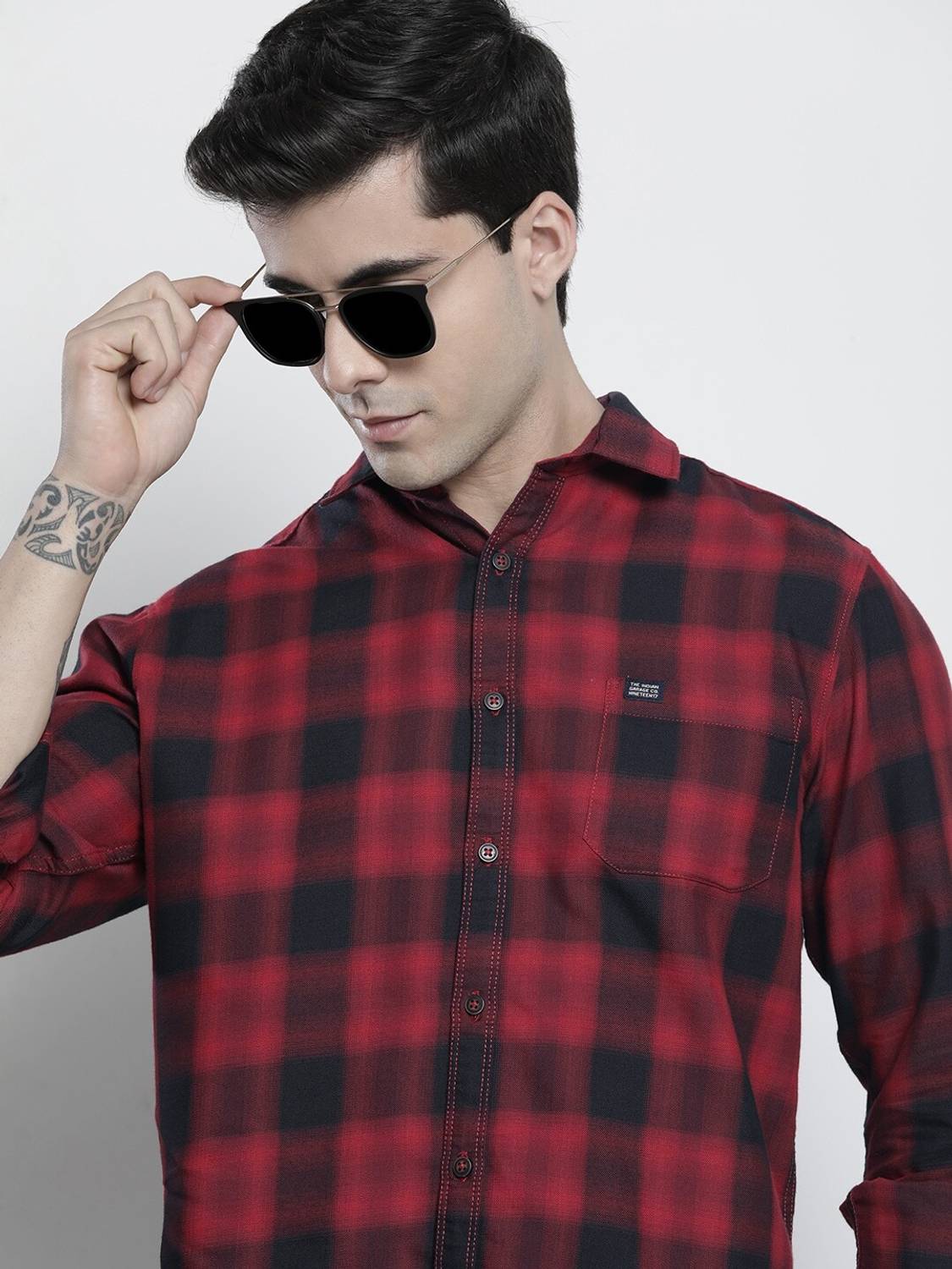 The Indian Garage Co. Men Regular Fit Checkered Spread Collar Cas