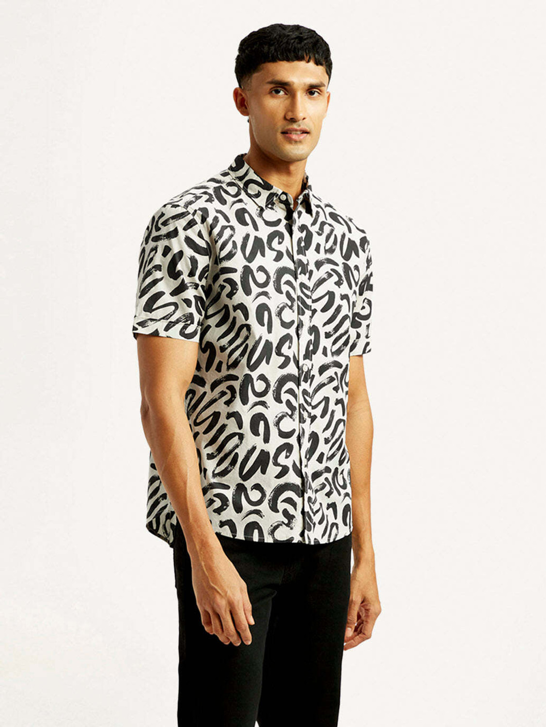 Image of LEVI'S Men Printed Casual White Shirt