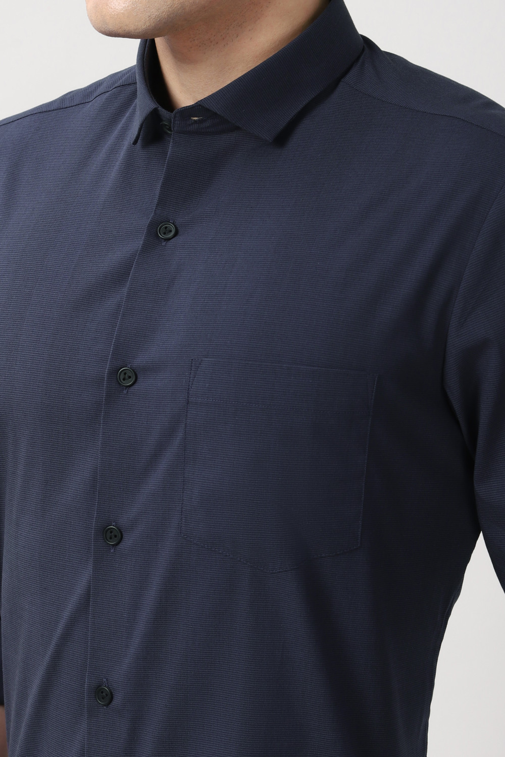 Image of PETER ENGLAND Men Slim Fit Solid Casual Shirt