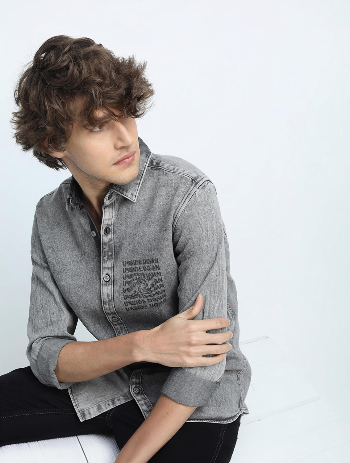 Image of HIGHLANDER Men Solid Casual Grey Shirt