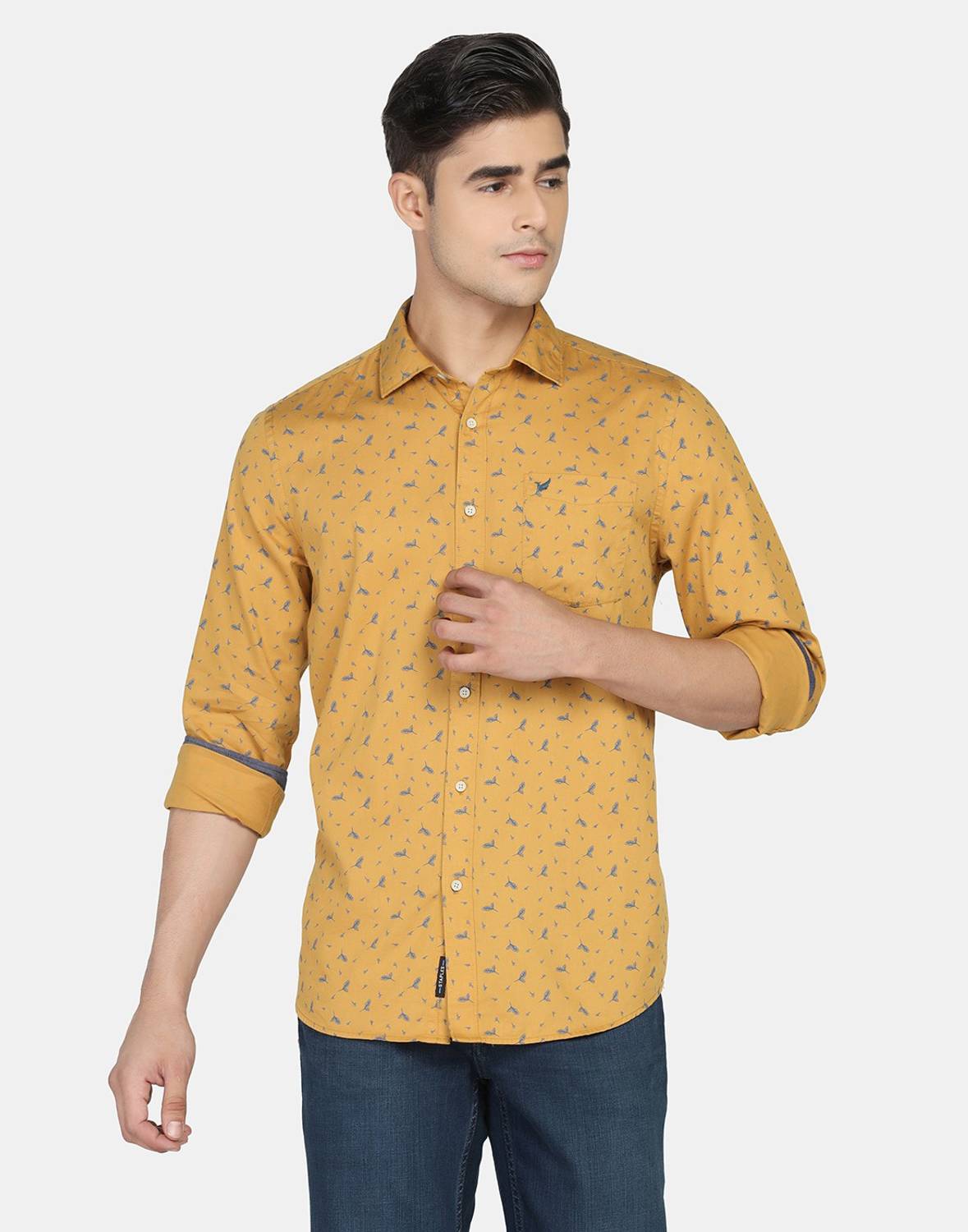 Blackberrys Men Printed Casual Yellow Shirt