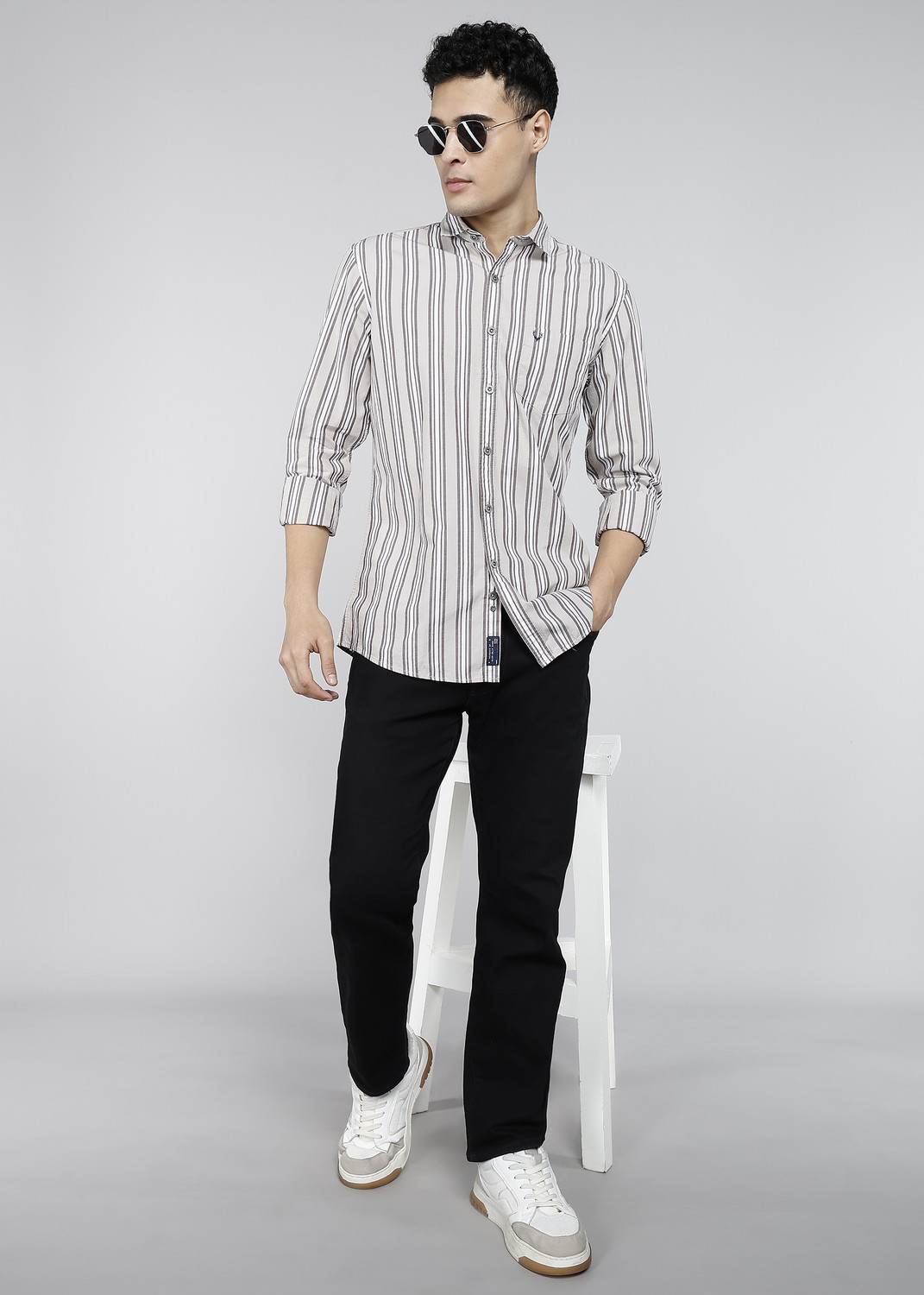 Image of Allen Solly Men Regular Fit Striped Casual Shirt