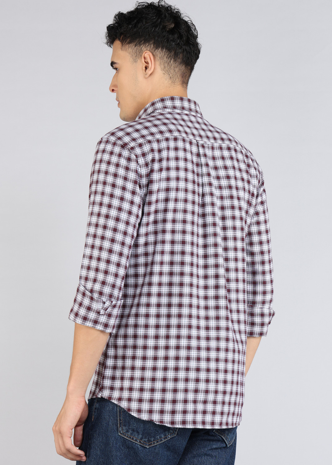 Image of U.S. POLO ASSN. Men Tailored Fit Checkered Cut Away Collar Casual Shirt