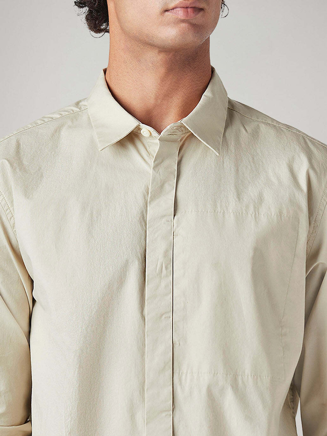 Image of LEVI'S Men Solid Casual Beige Shirt
