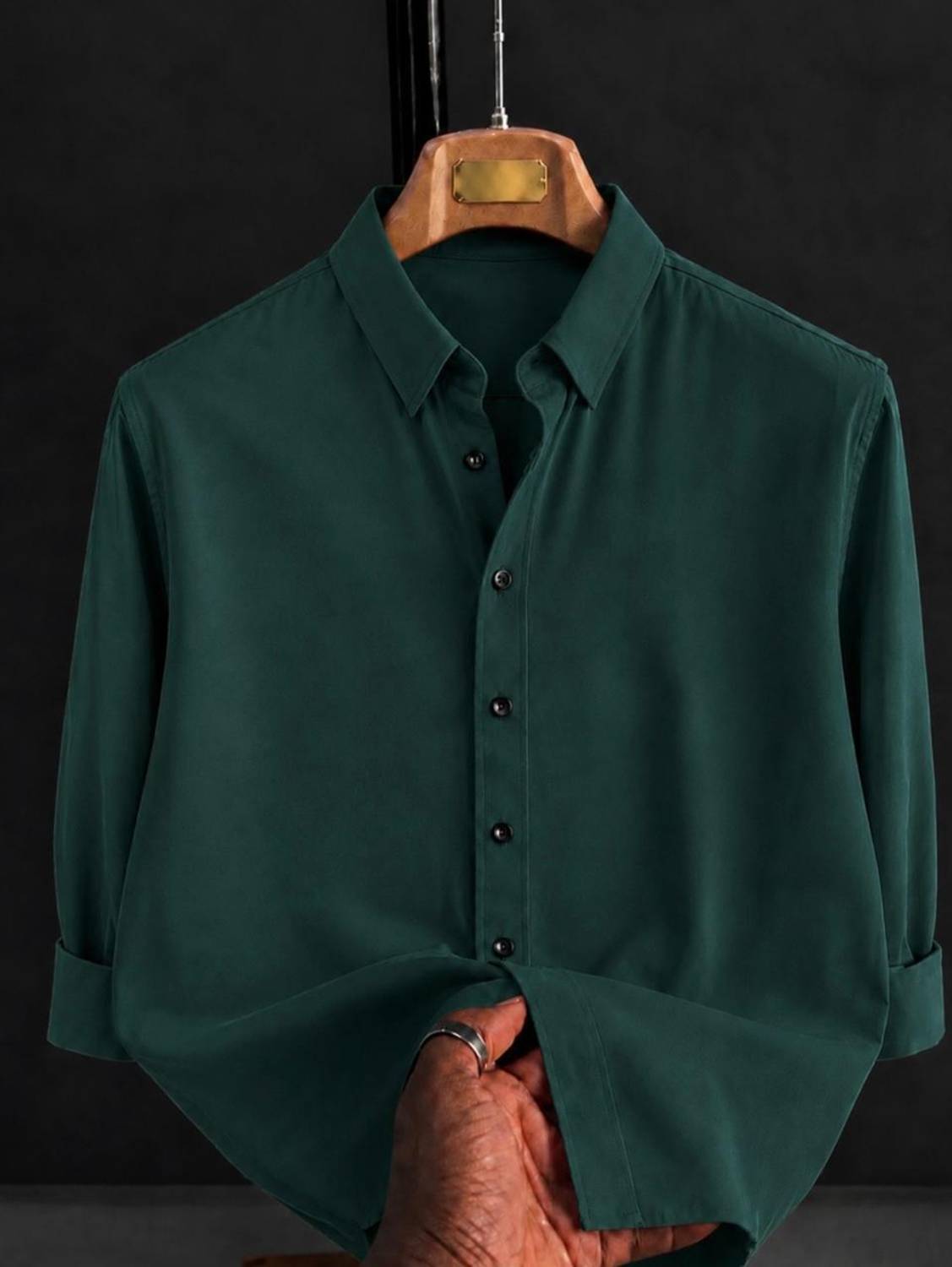JACKBELLA Men Solid Casual Green Shirt
