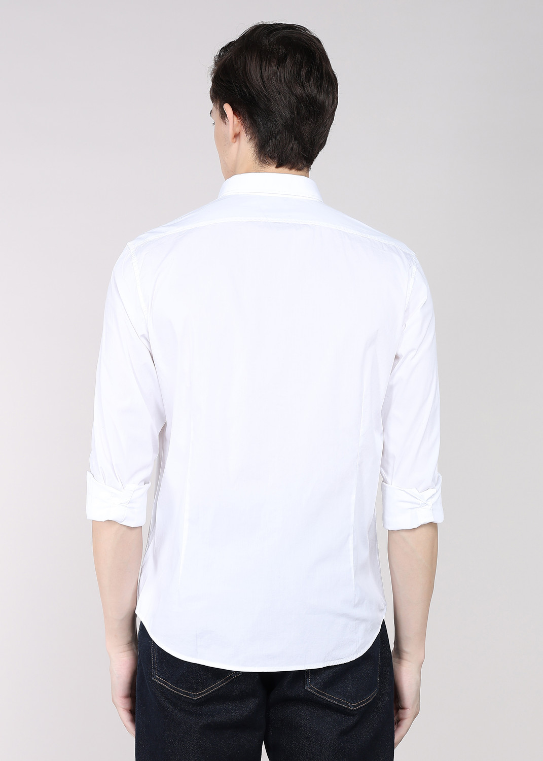Image of INDIAN TERRAIN Men Solid Casual White Shirt