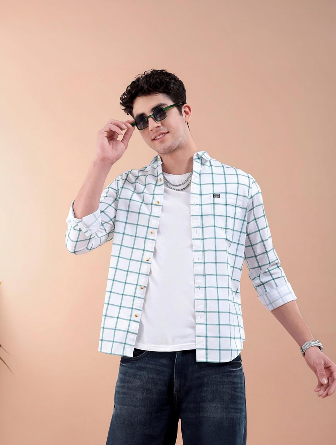 Image of The Indian Garage Co. Men Checkered Casual White Shirt