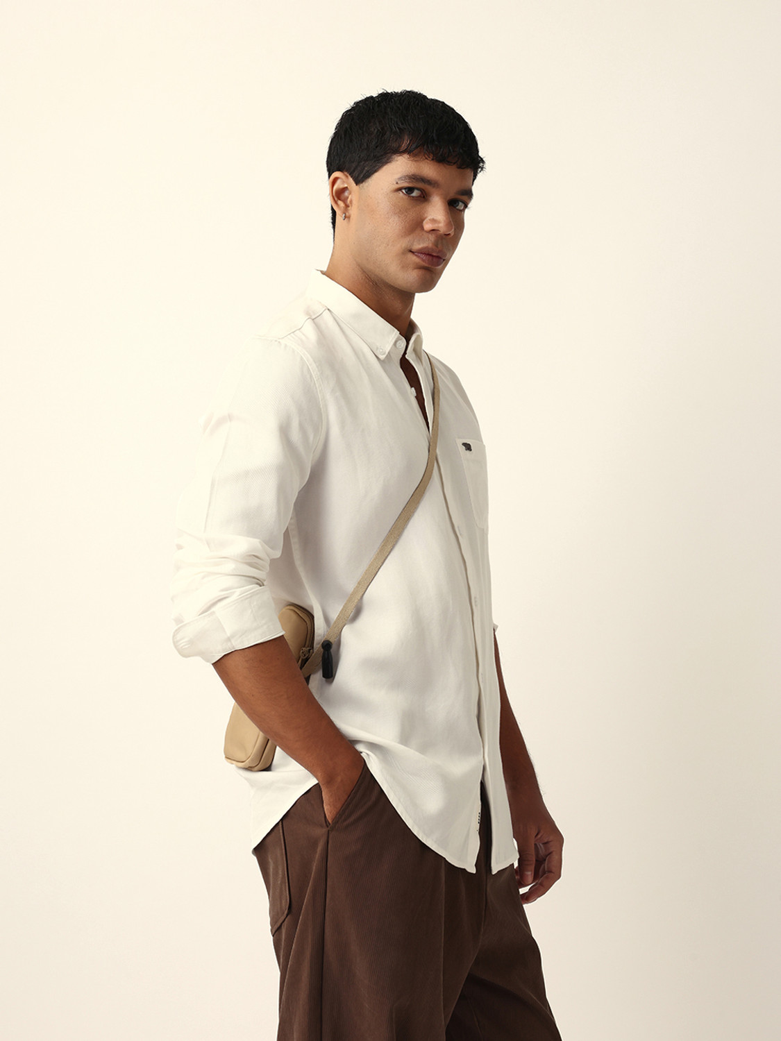 Image of THE BEAR HOUSE Men Solid Casual White Shirt