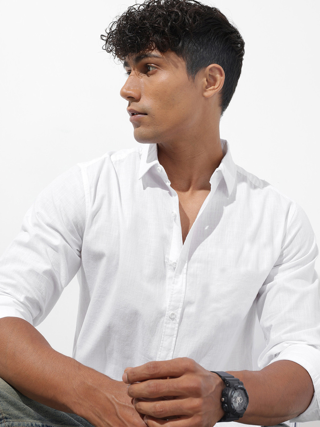 Image of SHIRTZONE Men Solid Casual White Shirt