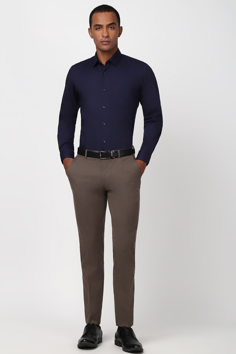 Image of PETER ENGLAND Men Solid Formal Blue Shirt