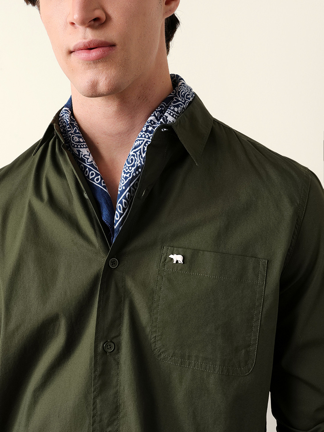Image of THE BEAR HOUSE Men Solid Casual Green Shirt