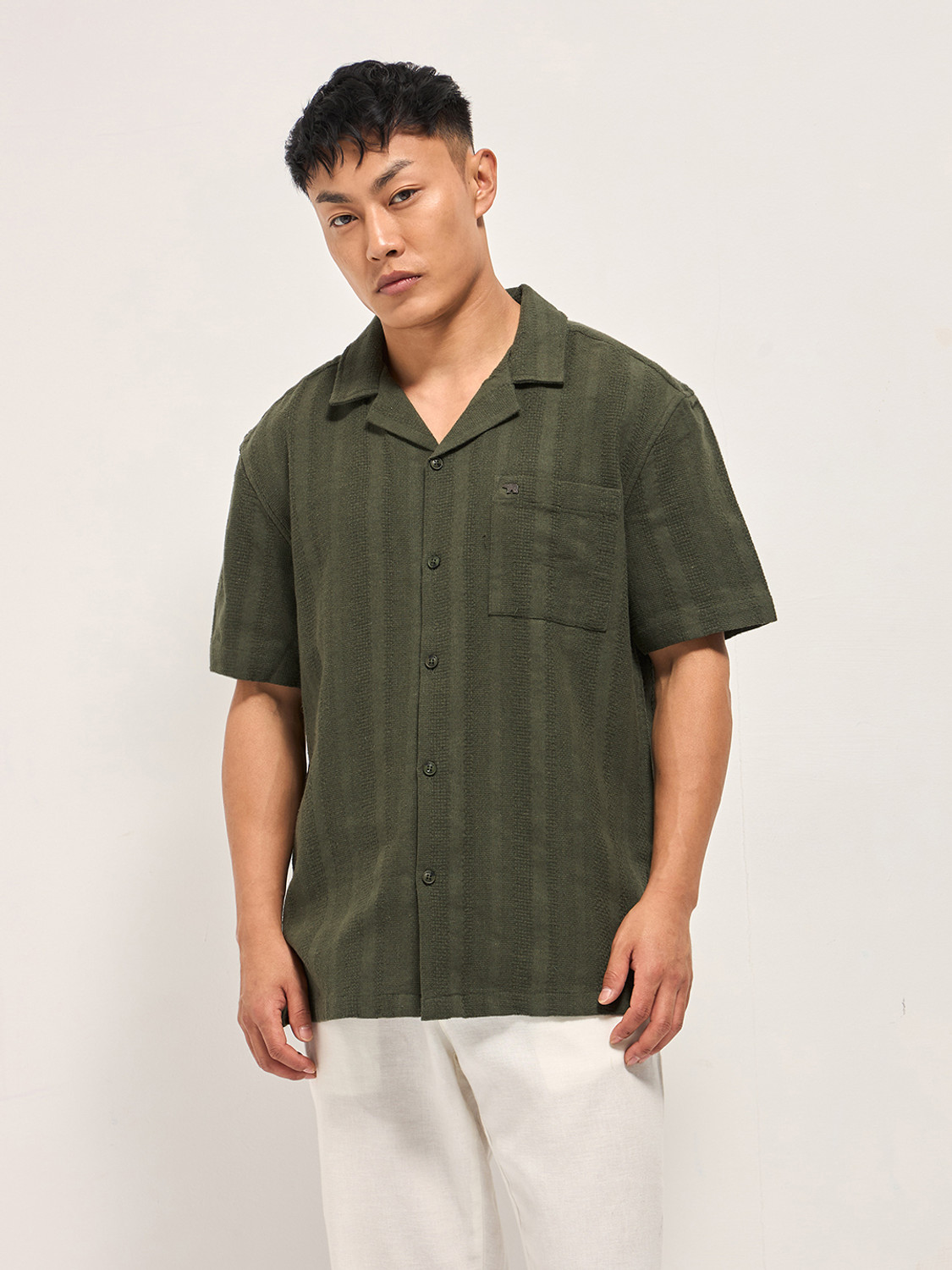 Image of THE BEAR HOUSE Men Striped Casual Green Shirt