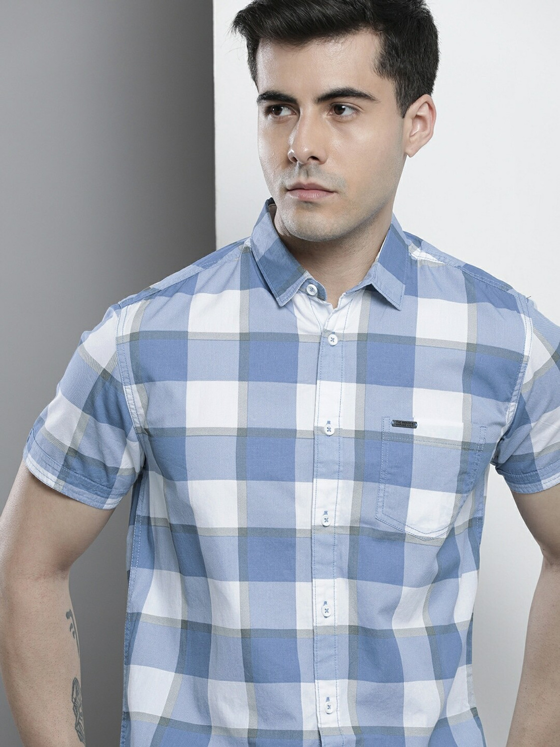 Image of The Indian Garage Co. Men Checkered Casual Blue Shirt