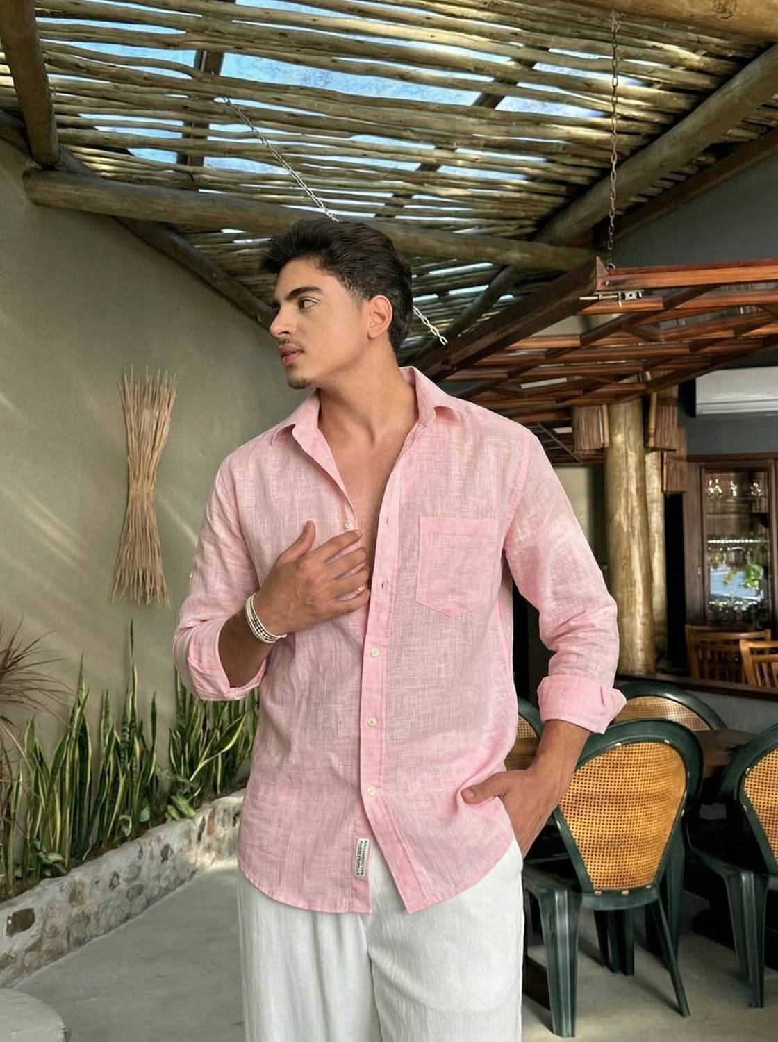 Dhakre Men Solid Casual Pink Shirt - Image 3