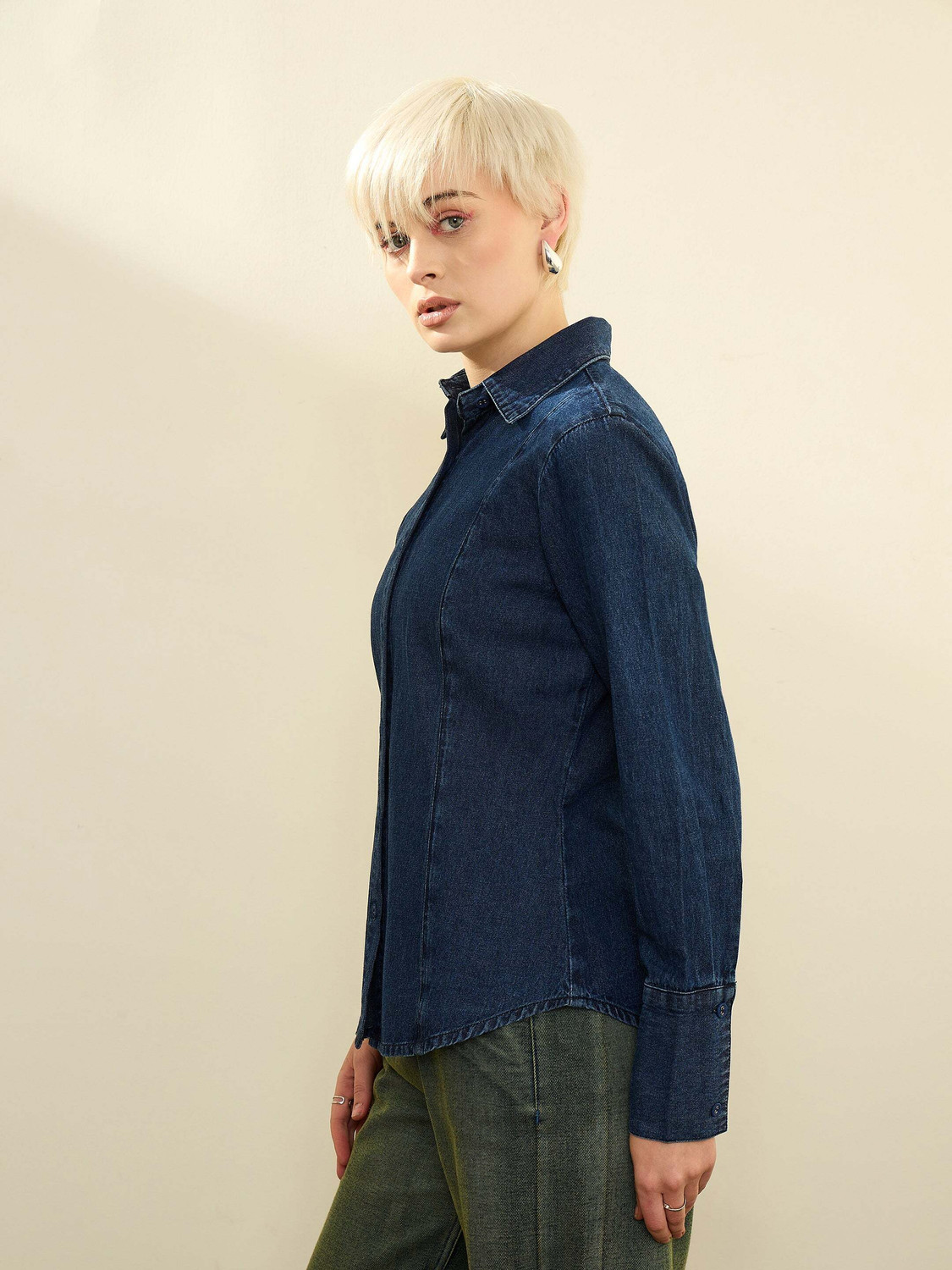 Image of SASSAFRAS Women Solid Casual Dark Blue Shirt