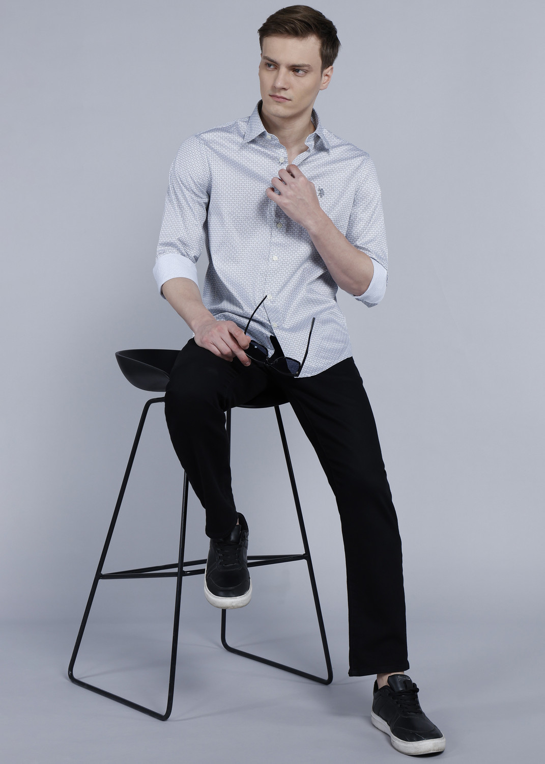 Image of U.S. POLO ASSN. Men Slim Fit Printed Cut Away Collar Casual Shirt