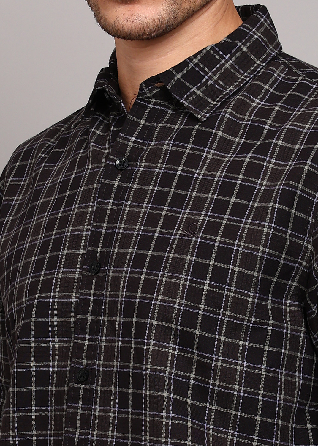 Image of United Colors of Benetton Men Regular Fit Checkered Casual Shirt