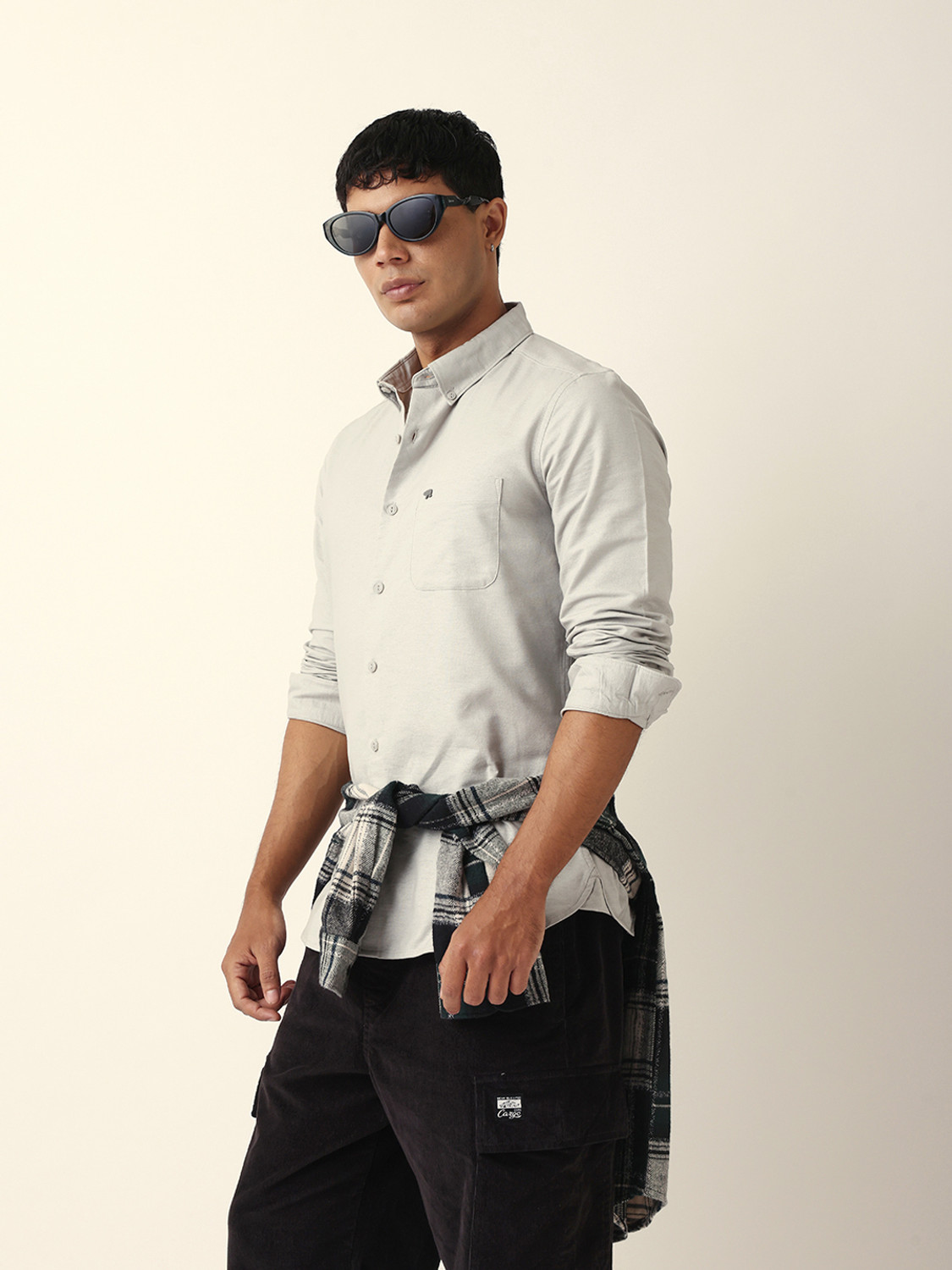 Image of THE BEAR HOUSE Men Solid Casual Grey Shirt